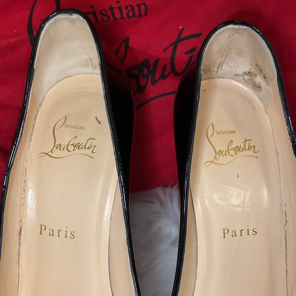 💯🔥Christian Louboutin Heels - Picture 8 of 11
